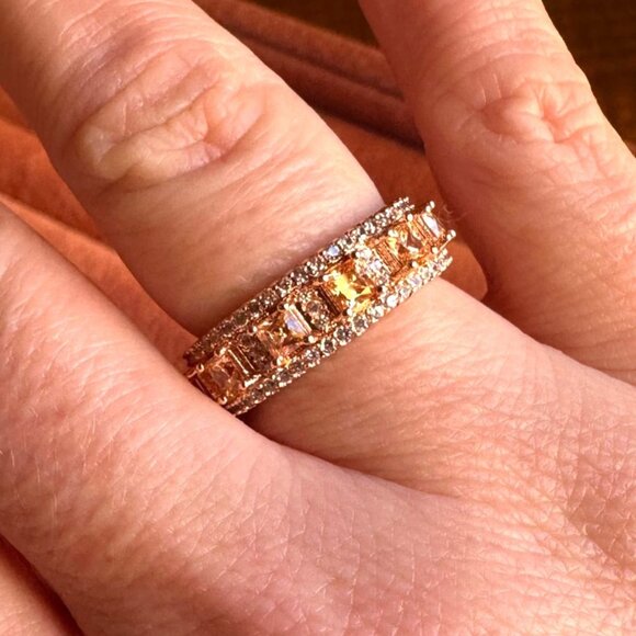 Park Lane Jewelry "Envy" Rose Gold Plated Ring Size 7 W/ Champagne CZ Stones - Picture 2 of 9